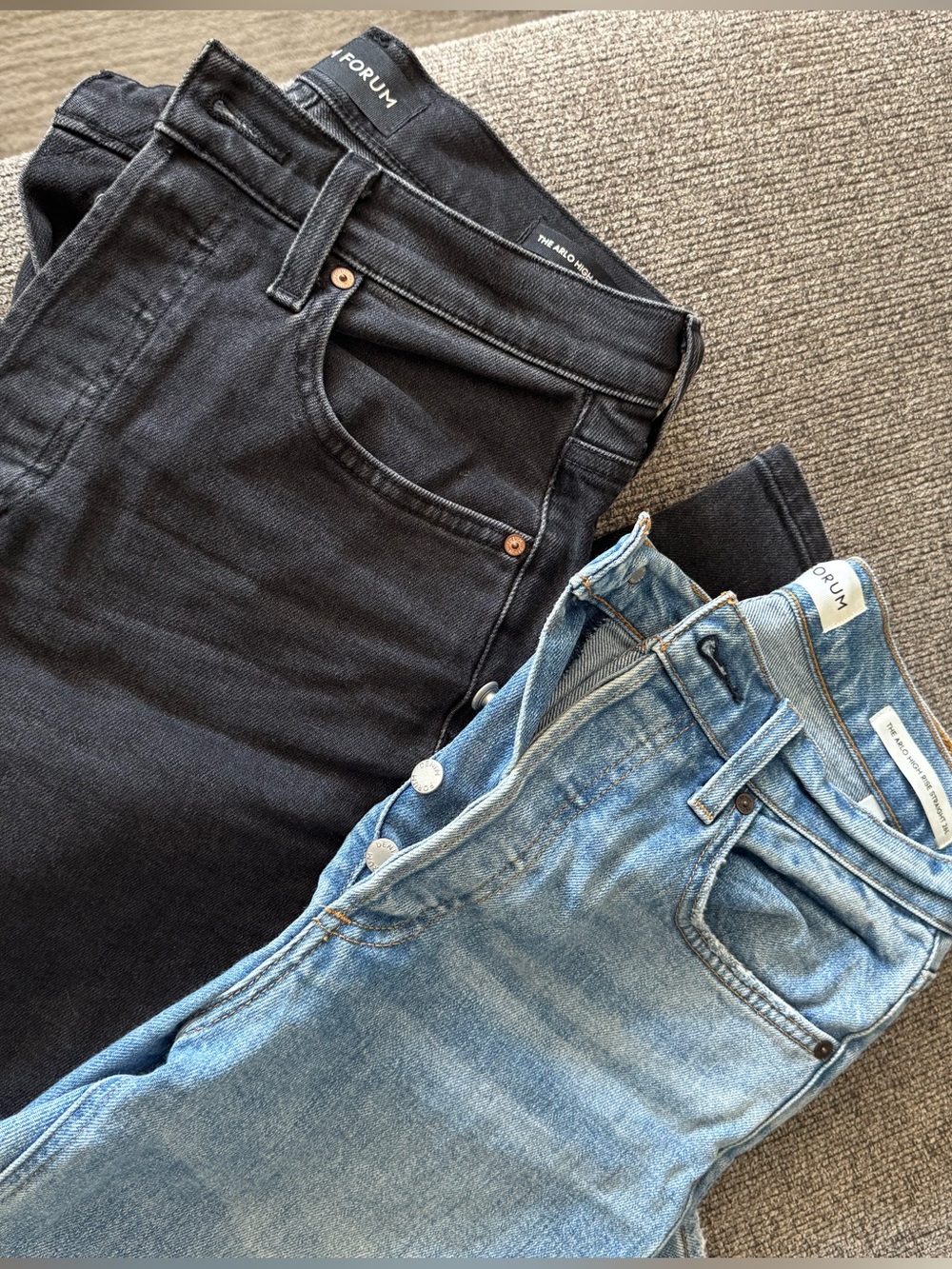 Aritzia Denim Forum Arlo High-Rise Jeans Duo - Black & Light Blue